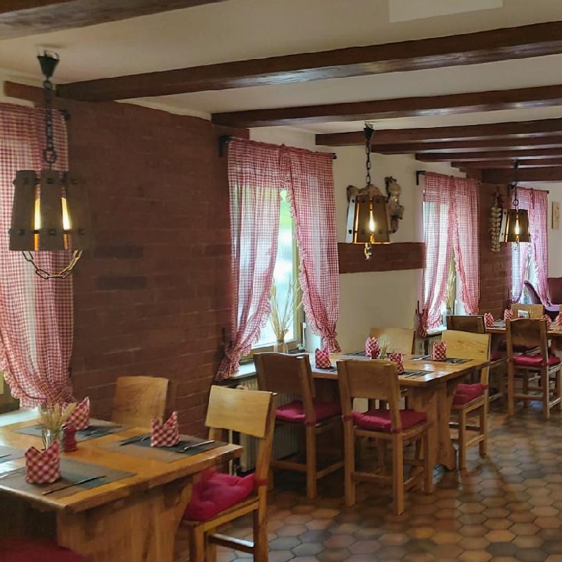 Restaurant "Hotel Krone" in  Deckenpfronn