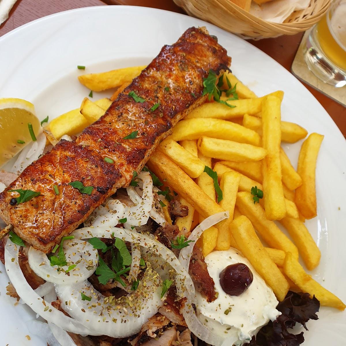 Restaurant "Einkehr zur Röth - Lekkas Taverne Kastoria" in  Spardorf