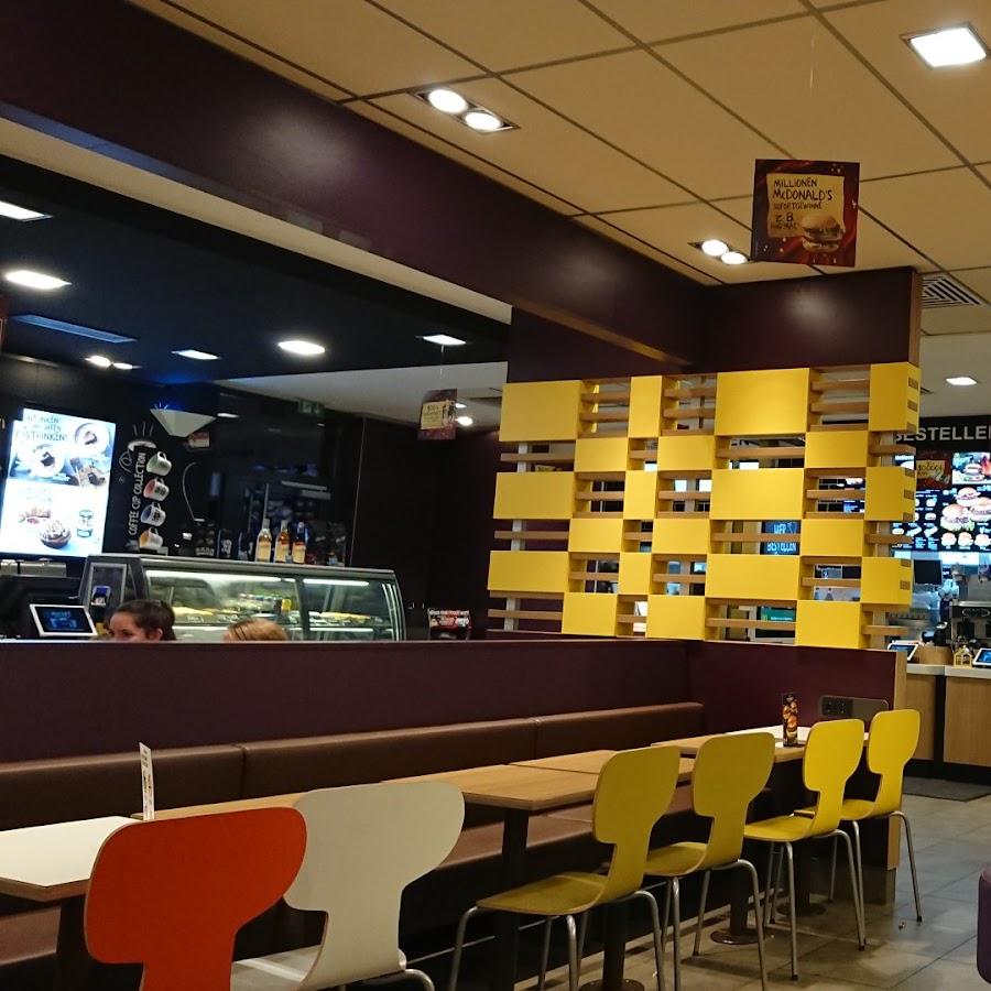 Restaurant "McDonald