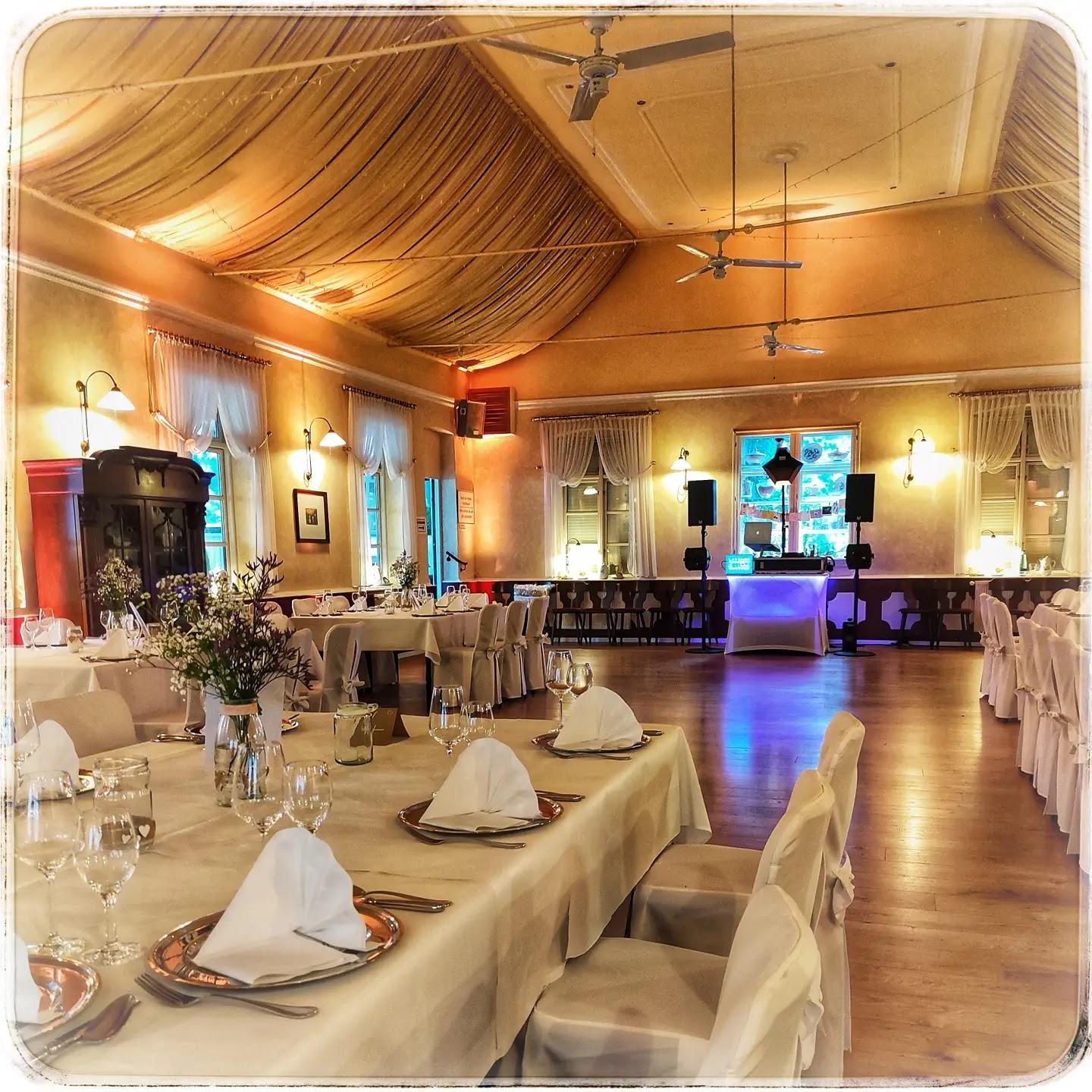 Restaurant "Landgasthof Arp" in Neudorf-Bornstein