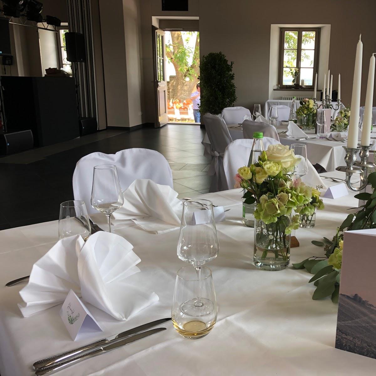 Restaurant "Zum Goldenen Hirschen" in  Dettelbach