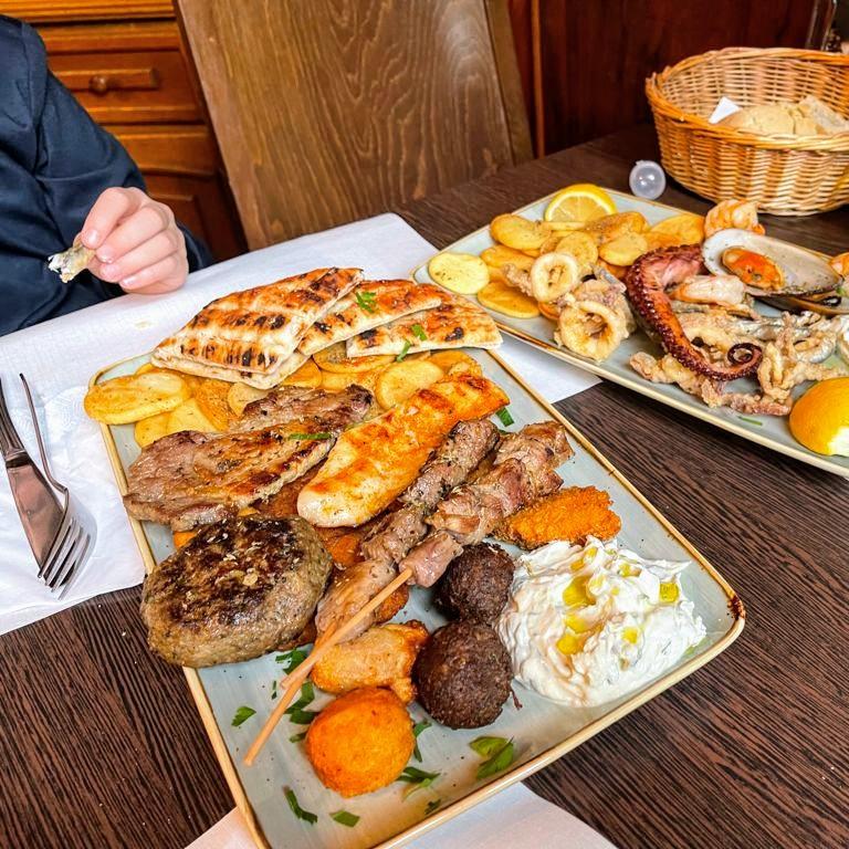 Restaurant "Taverne Kamini" in Herne