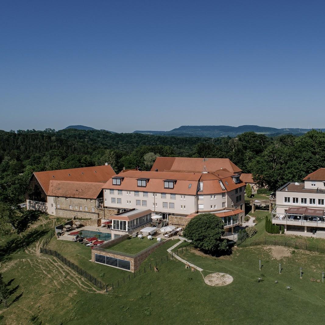 Restaurant "Burg Staufeneck" in Salach
