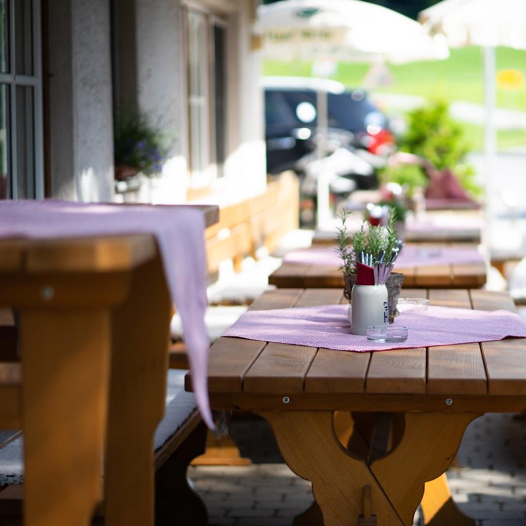 Restaurant "Landgasthof Neukirchen" in Weyarn