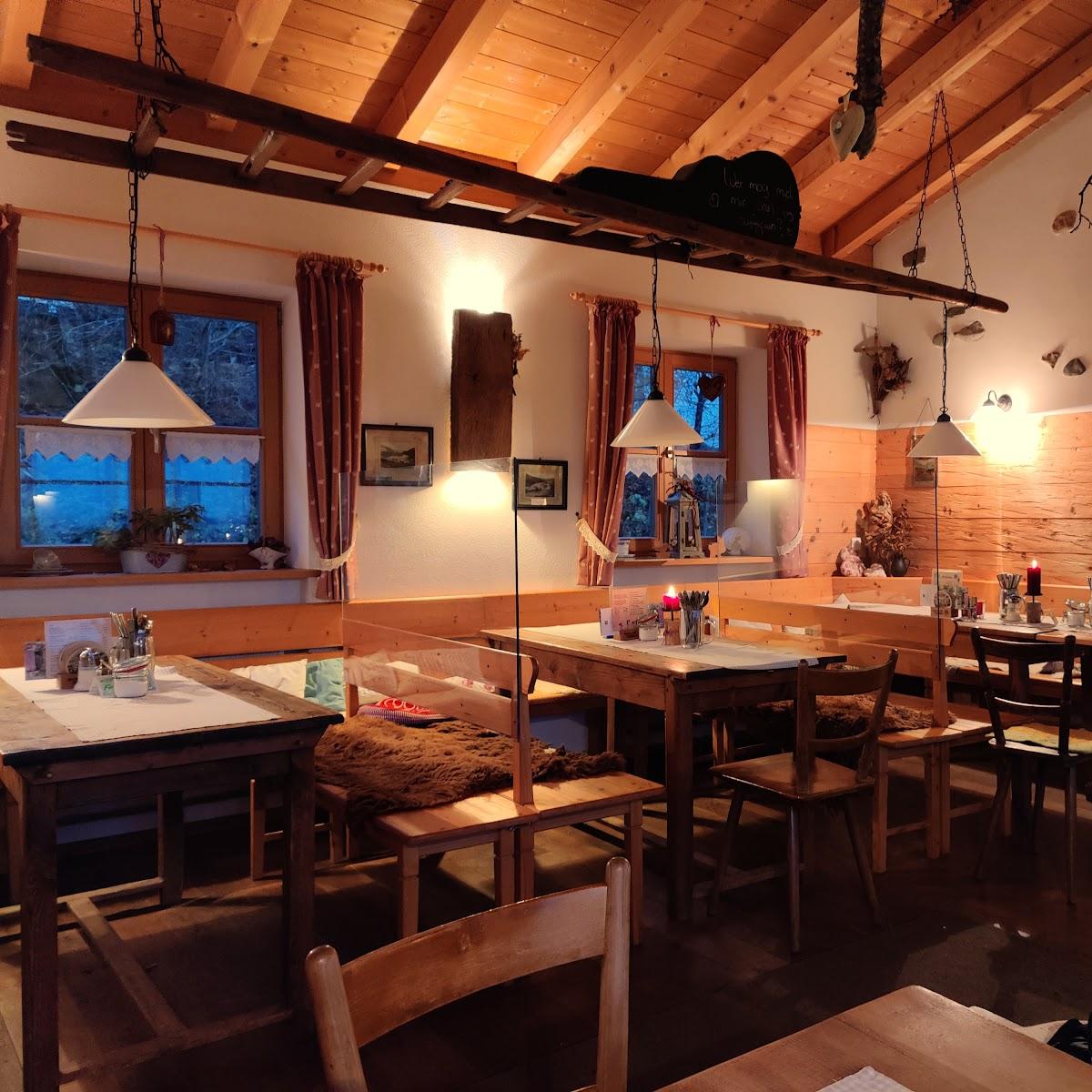 Restaurant "Mangfalltal-Alm" in Weyarn