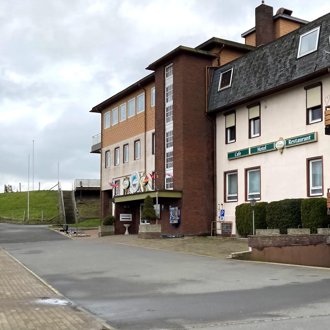 Restaurant "Elbblick  Hotel Sell Restaurant und Café" in  Brokdorf