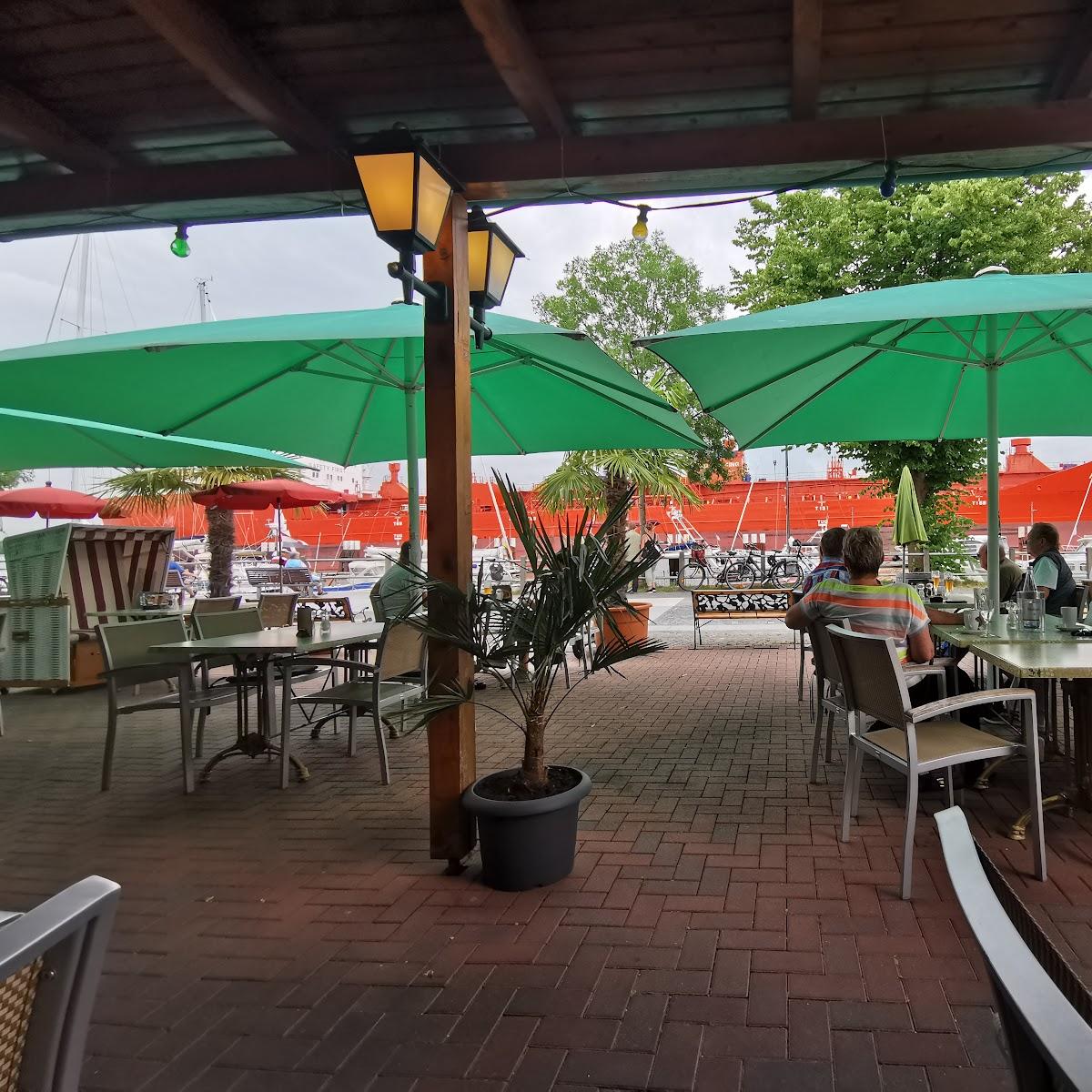 Restaurant "Torhaus Restaurant & Cafe" in Brunsbüttel