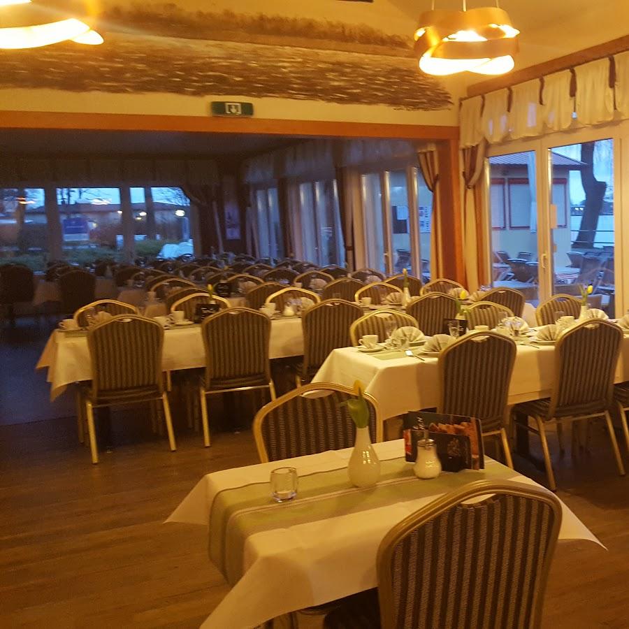 Restaurant "Torhaus Restaurant & Cafe" in Brunsbüttel