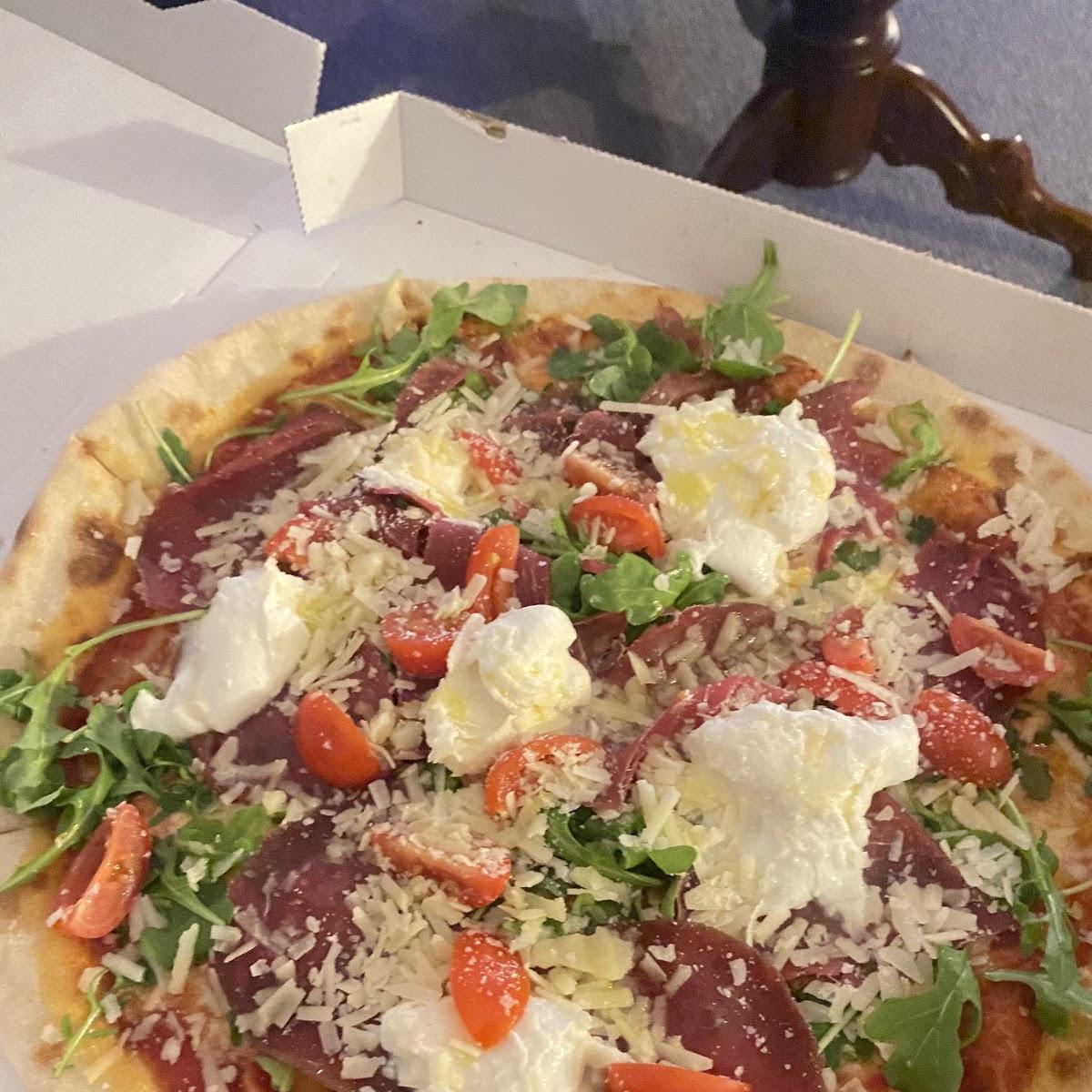 Restaurant "PIZZáMIA Streetfood" in  Velpke