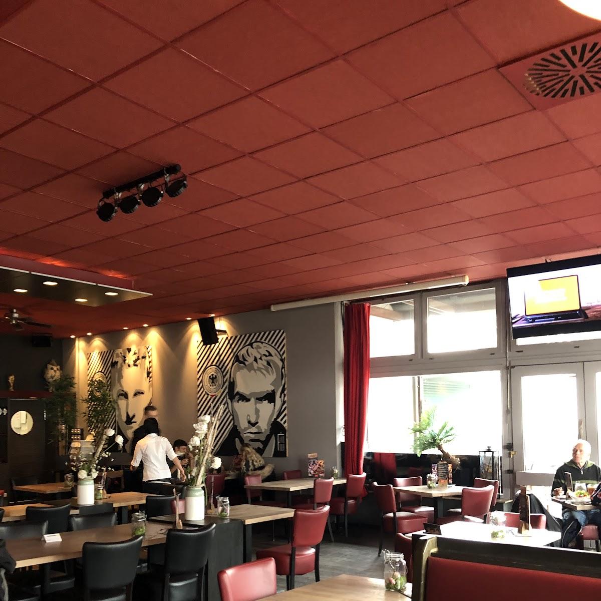 Restaurant "Sportsbar&Restaurant Triangel" in Karlsbad