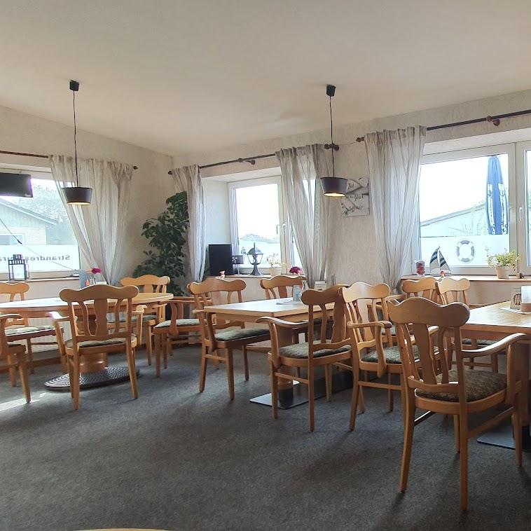 Restaurant "Strandrestaurant" in Hasselberg