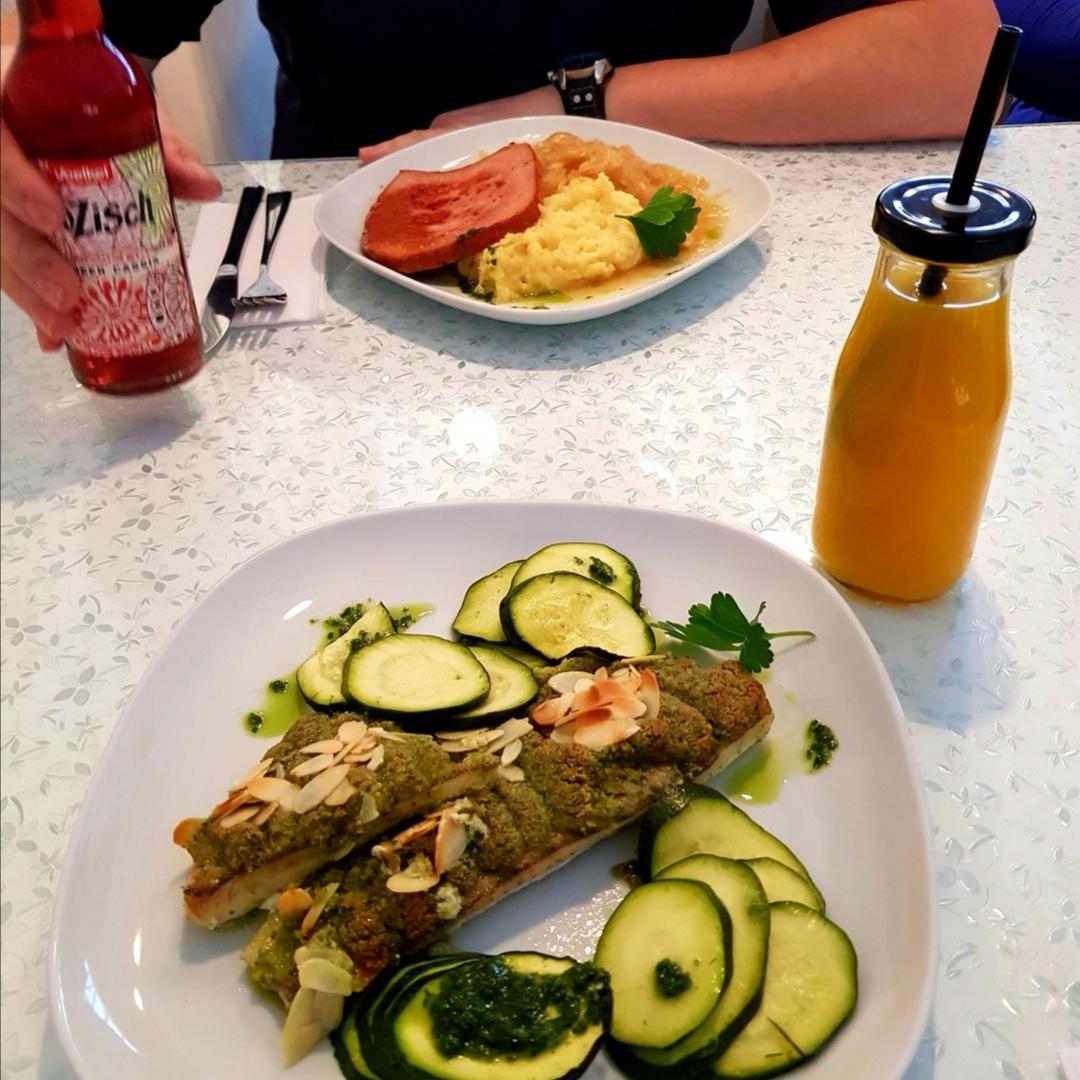 Restaurant "Genuss Pur von Katrin Stockmann" in  Schleusingen