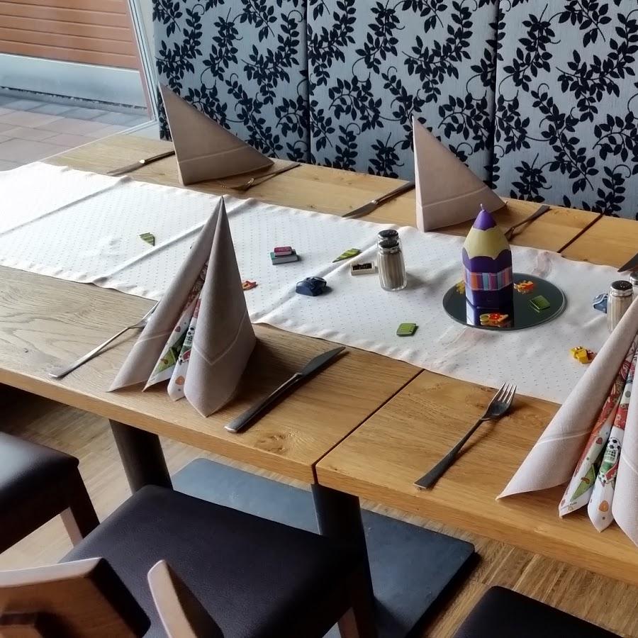 Restaurant "Landgasthaus Hopfenstübchen" in  Emkendorf