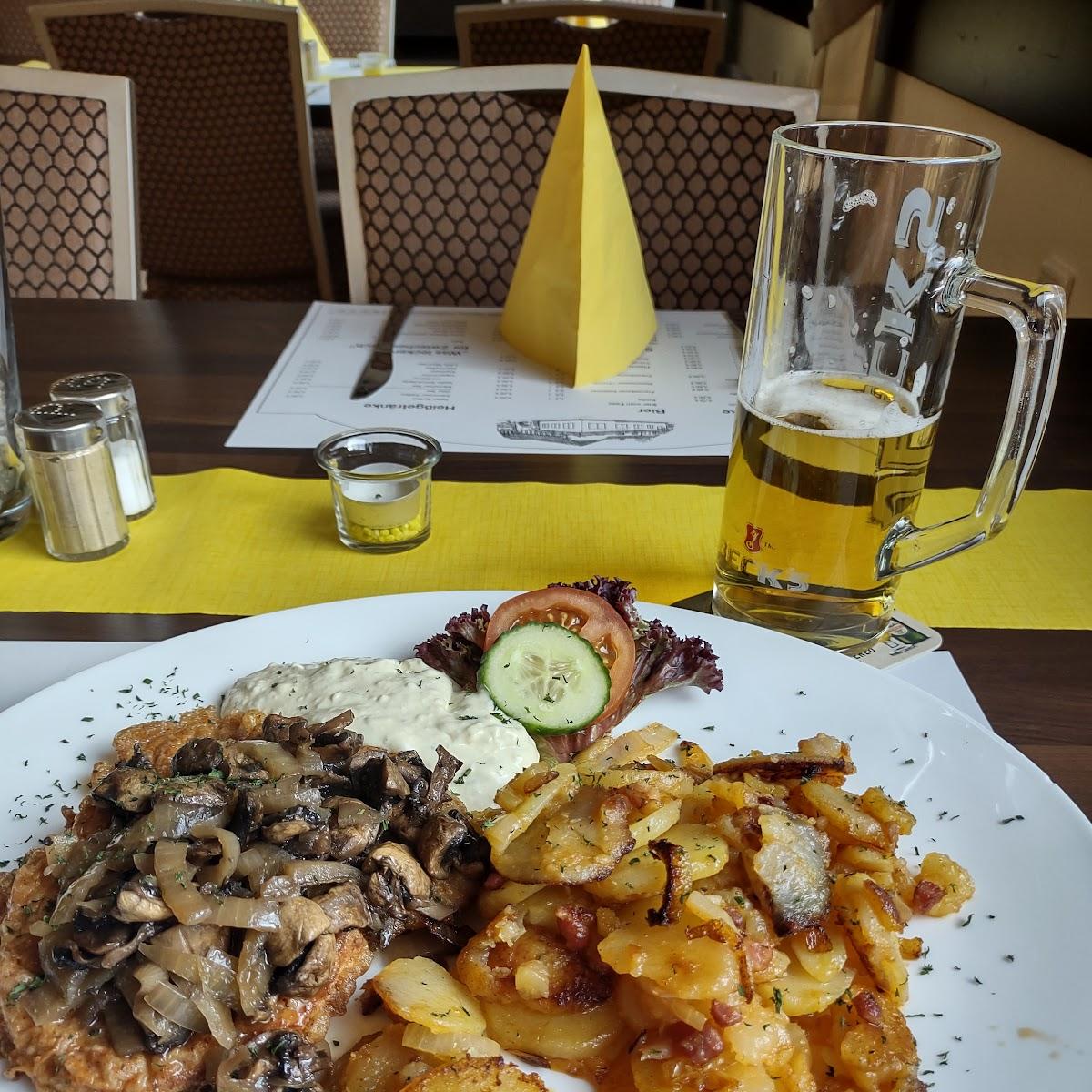 Restaurant "Hademarscher Hof" in Hanerau-Hademarschen