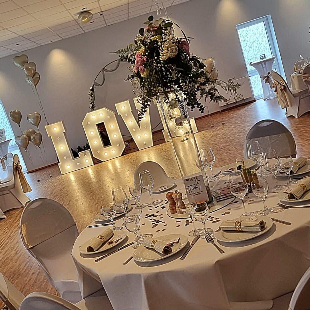 Restaurant "Landgasthof Zur Eiche" in Schafstedt