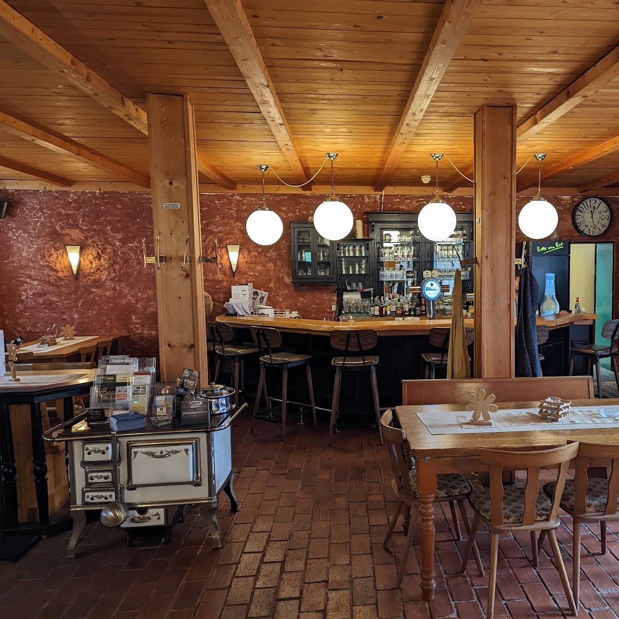 Restaurant "Gasthof Rothaus, Inhaberin: Alessandra Schulz" in Zemmer