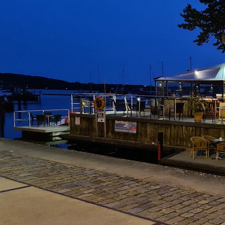 Restaurant "Hafencafe" in Schleswig