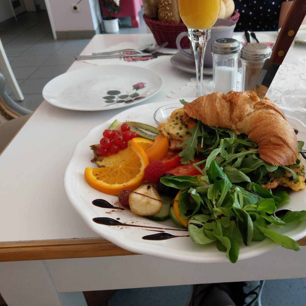 Restaurant "Café Zuckerschnuten" in Gersthofen