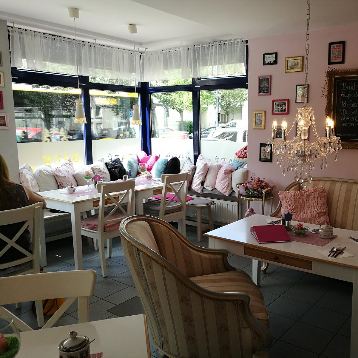 Restaurant "Café Zuckerschnuten" in Gersthofen