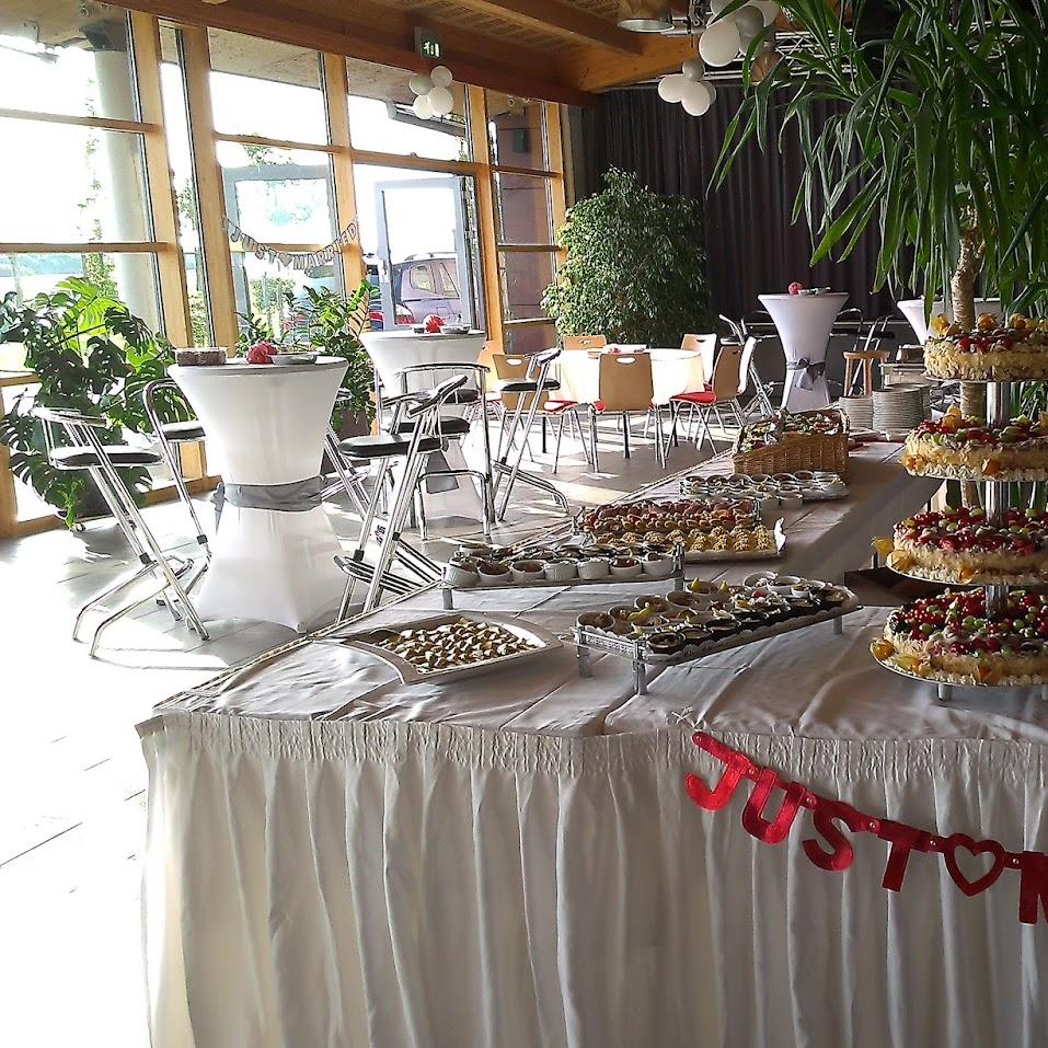 Restaurant "Fidei Tischlein Deckdich Catering und Grillevents Streetfood Outdoor Grillstation" in Zemmer