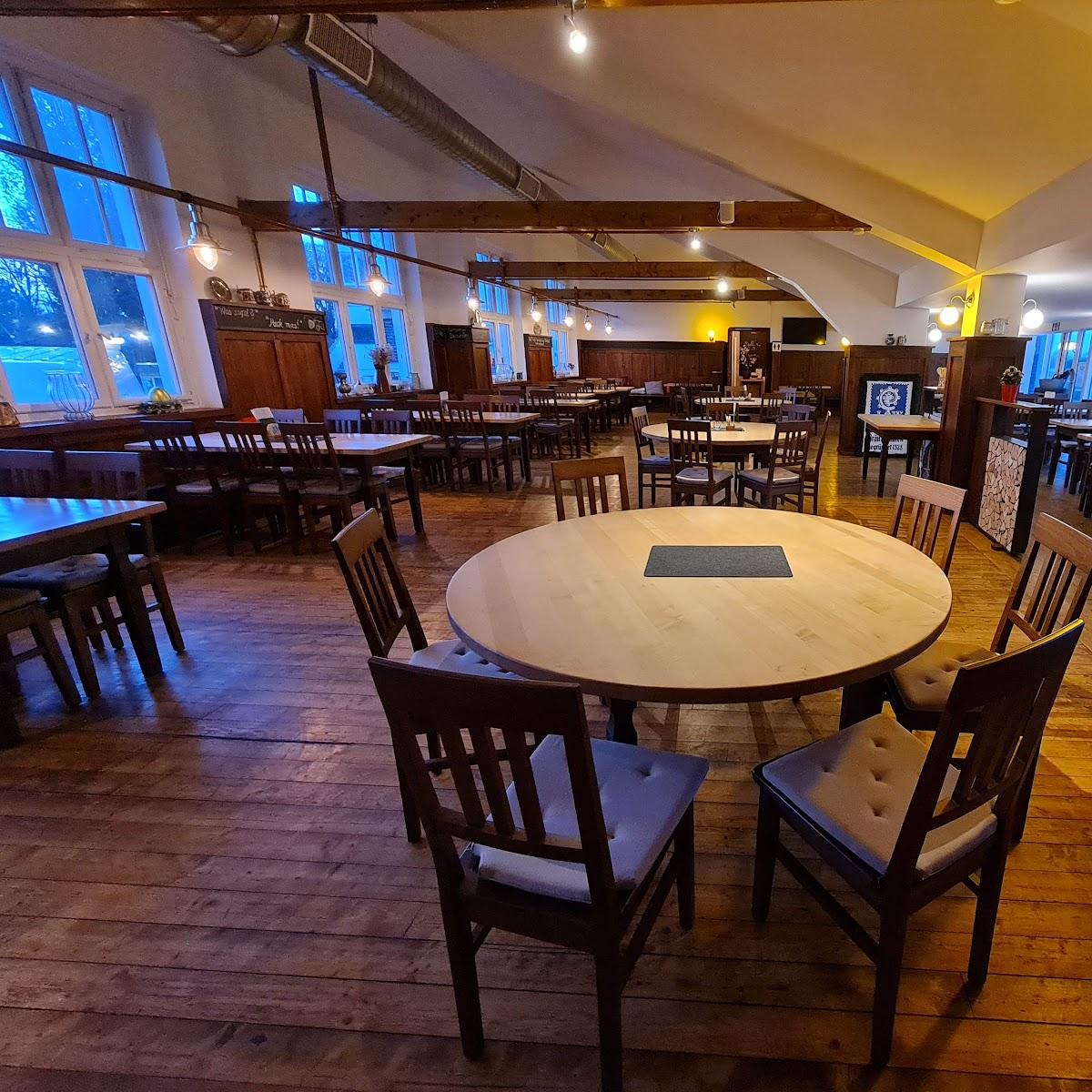 Restaurant "Wirtshaus zur Rennbahn" in München