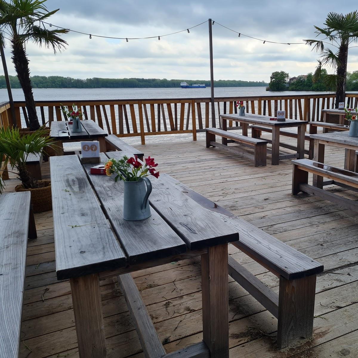 Restaurant "28°GRAD Strandbad" in  Wedel