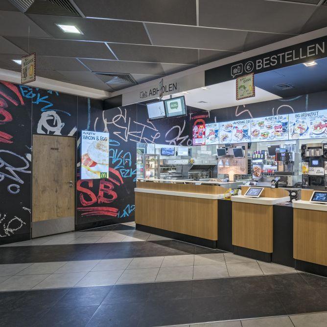 Restaurant "McDonald