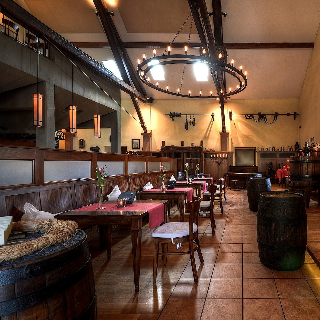 Restaurant "Zum Winzerkeller" in Fell