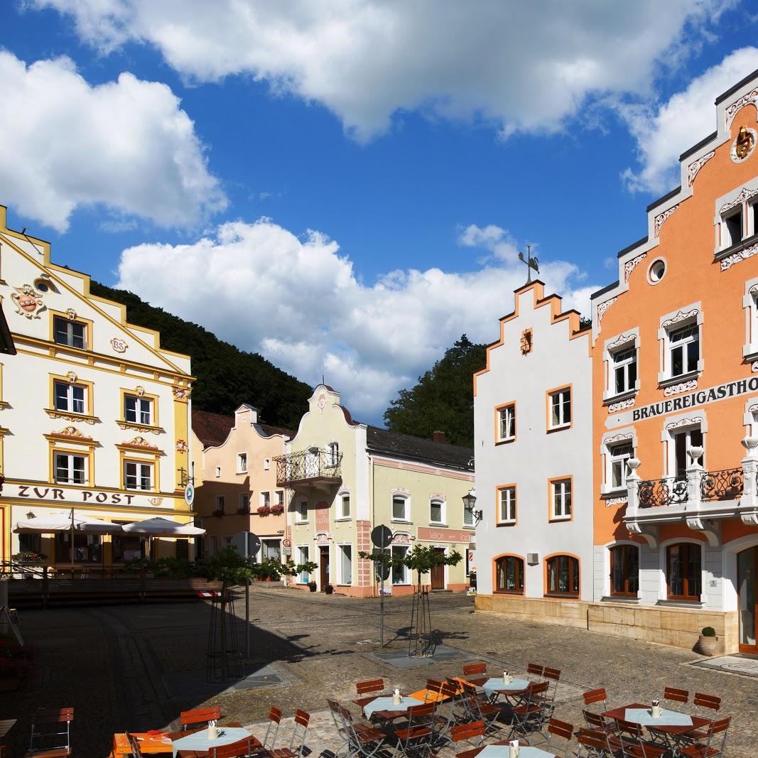 Restaurant "Gasthaus Schwan Sollinger GmbH" in  Riedenburg