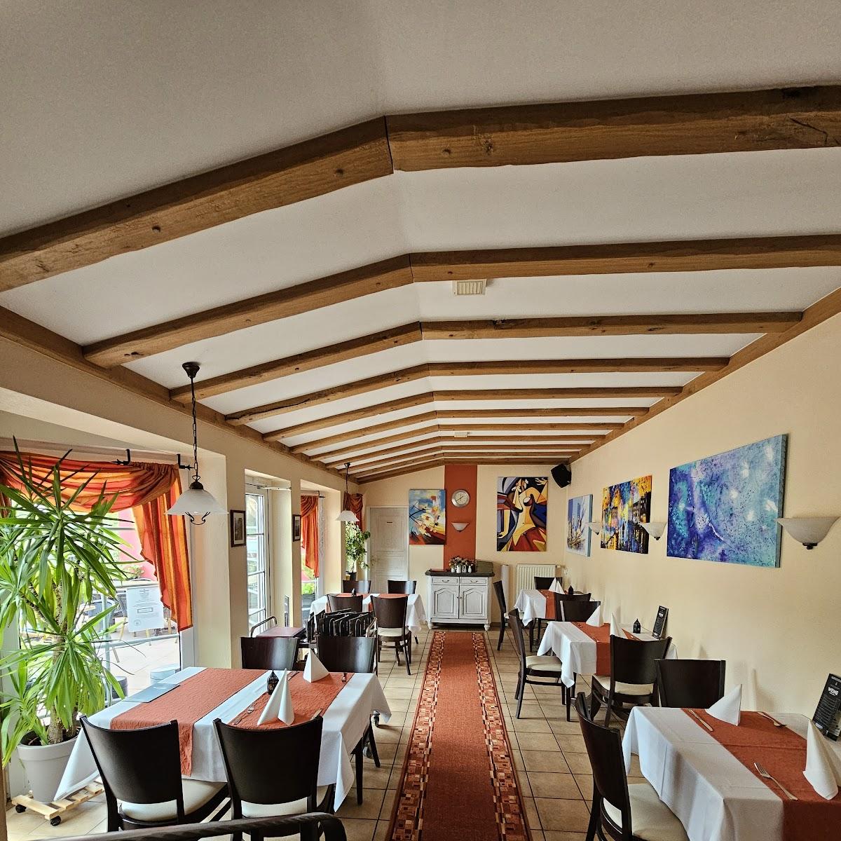 Restaurant "Gaststätte Zur Blauen Traube" in Neef