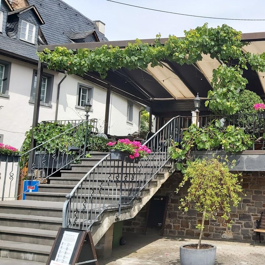 Restaurant "Weinhaus Serwazi-Zenzen" in  Mesenich