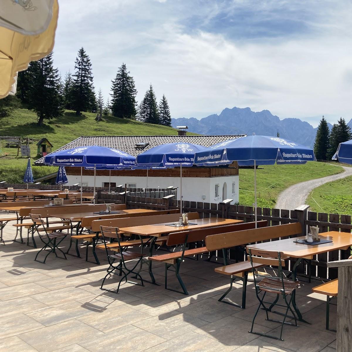 Restaurant "Berggasthof Kreuzalm" in Garmisch-Partenkirchen