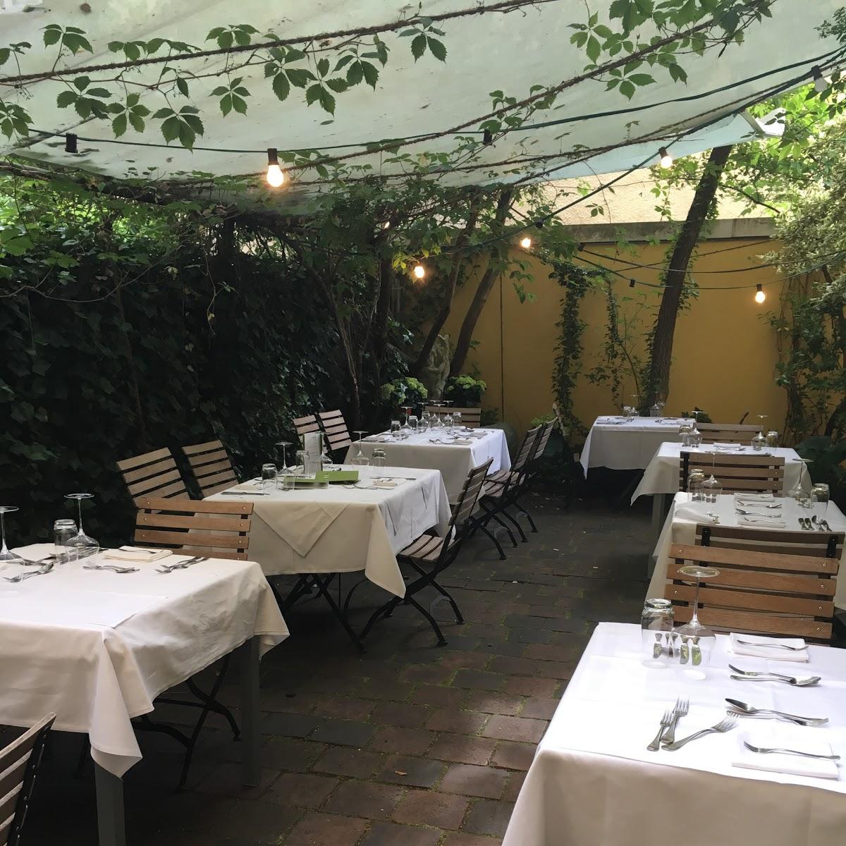 Restaurant "Restaurant & Weinhandel Broeding" in München