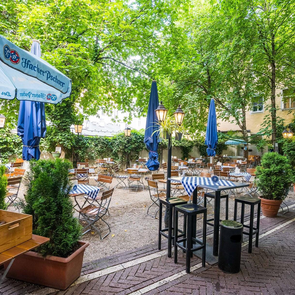 Restaurant "Hacker-Pschorr Wirtshaus  im alten Augustiner Kloster" in Regensburg