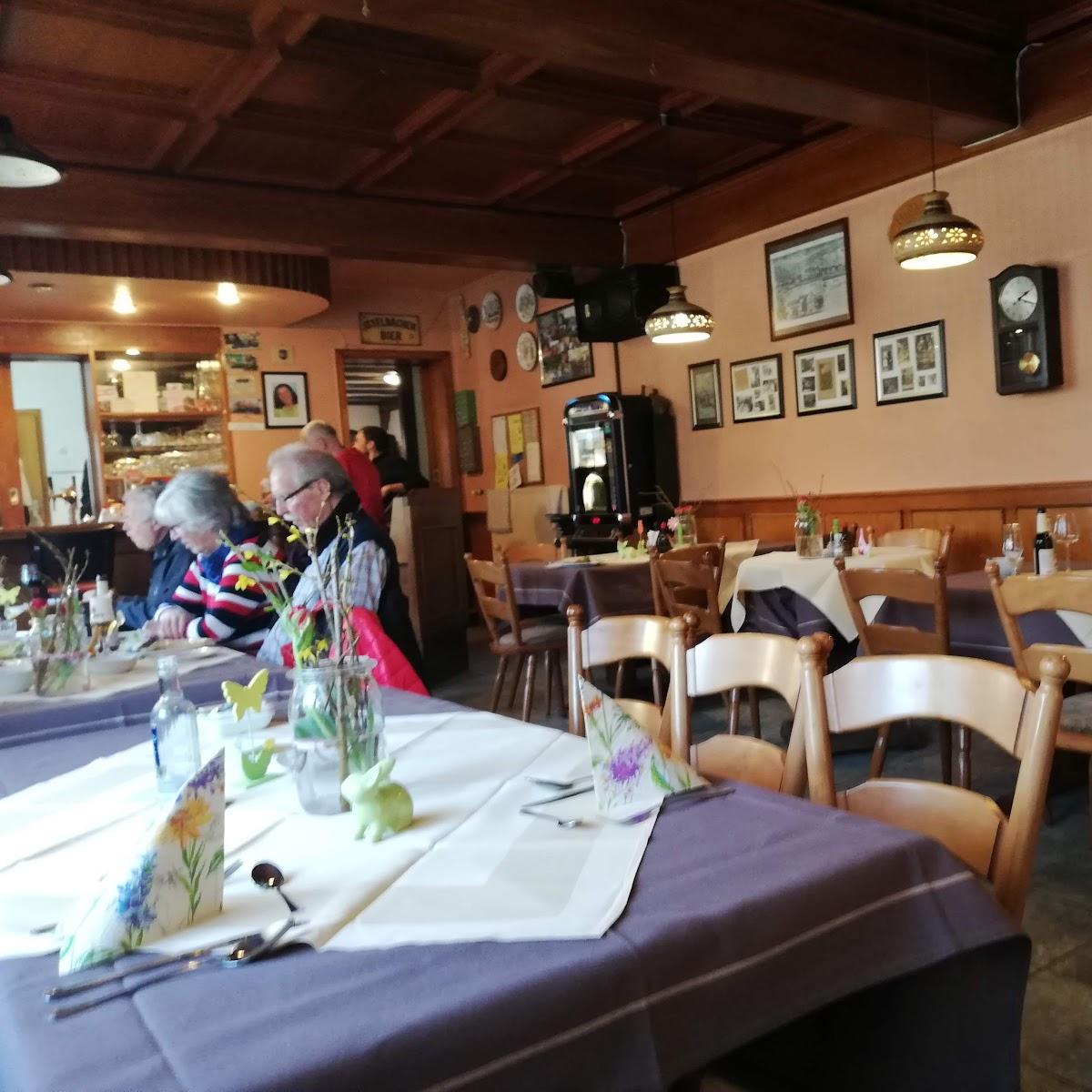 Restaurant "Gaststätte zur alten Brauerei" in Isselbach