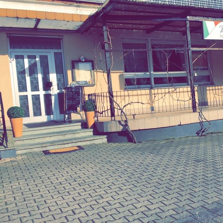 Restaurant "Valle dei Templi" in Neuberg