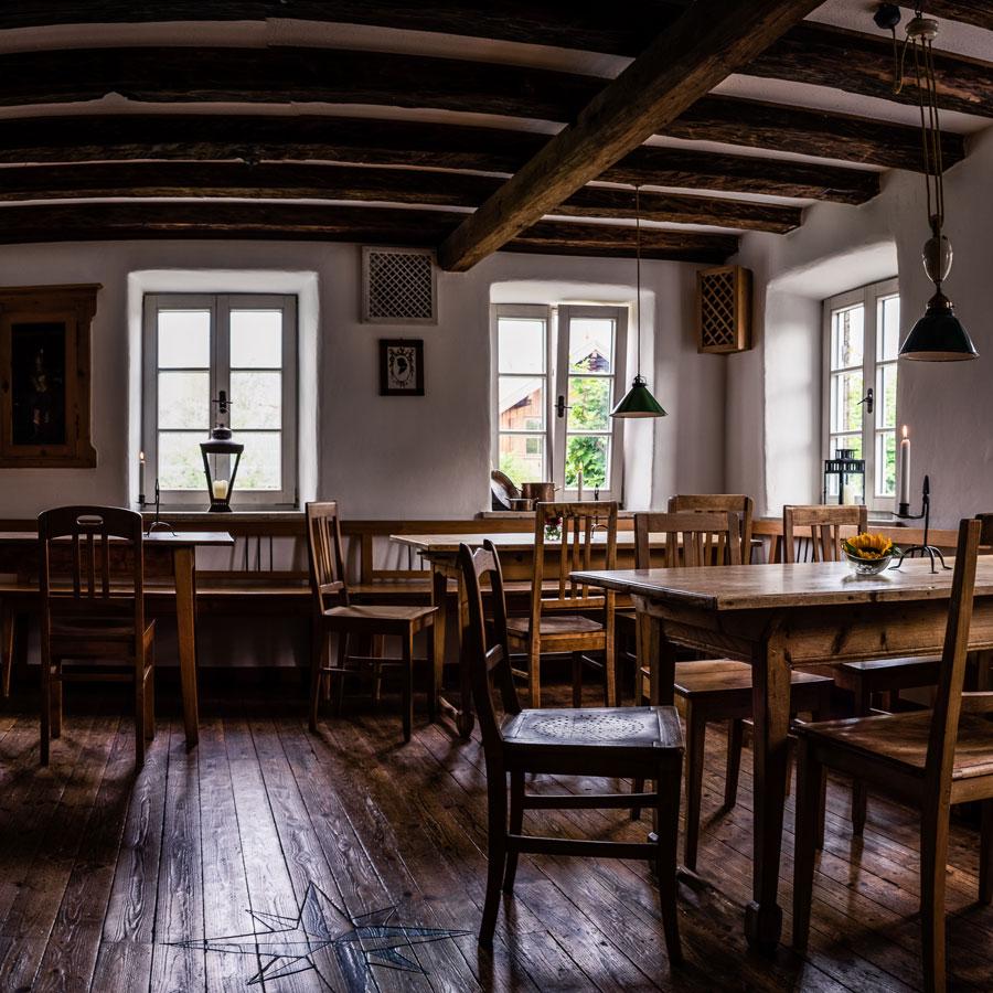 Restaurant "Wirtshaus Der Adler" in  Unterdießen