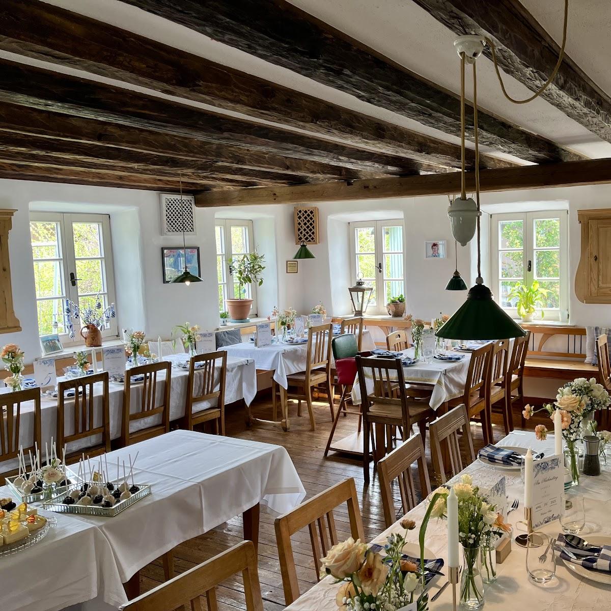 Restaurant "Wirtshaus Der Adler" in Unterdießen