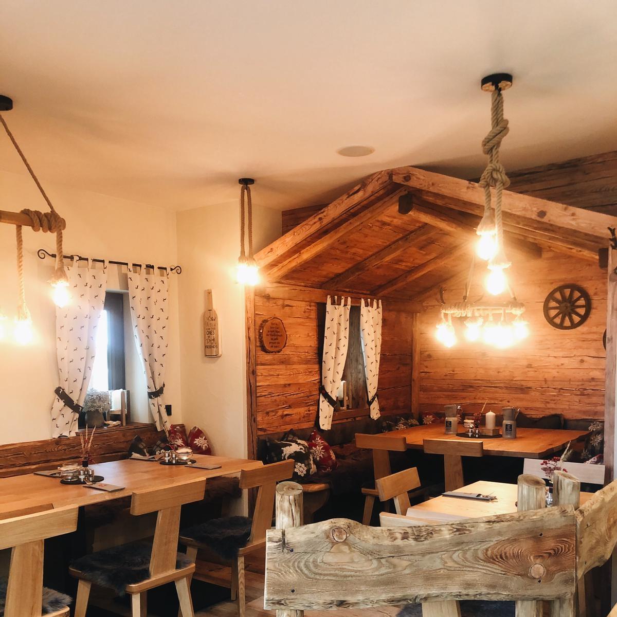 Restaurant "Heidexx Genusshütte" in  Heideck
