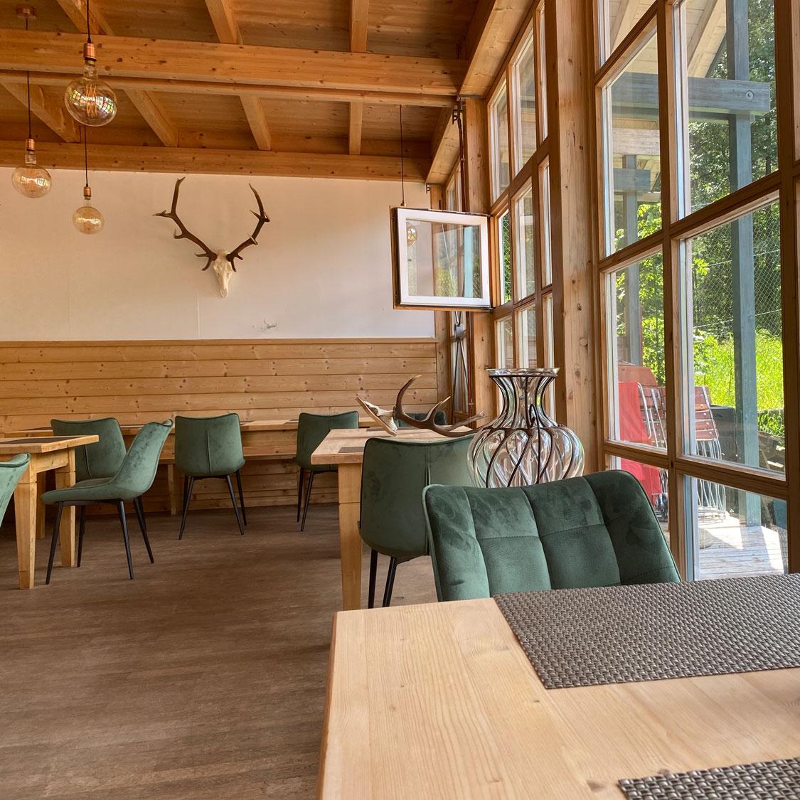 Restaurant "DEVA Hotel Alpenhof" in  Bayrischzell