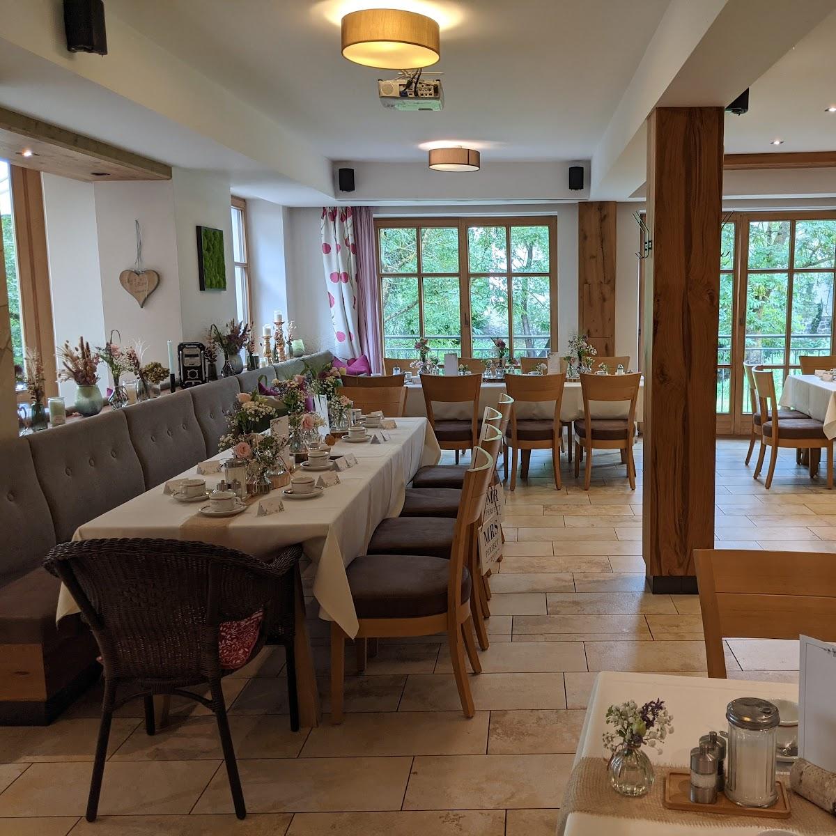 Restaurant "Brauereigasthof Jakob" in Nittenau