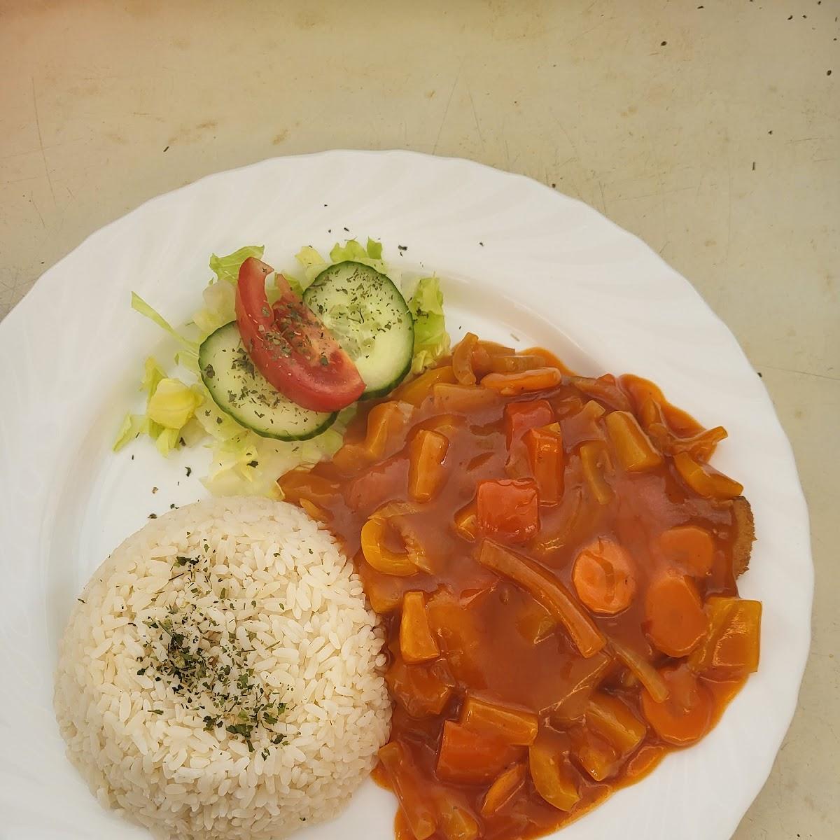 Restaurant "Rollys Trucker Stop" in Göhrde