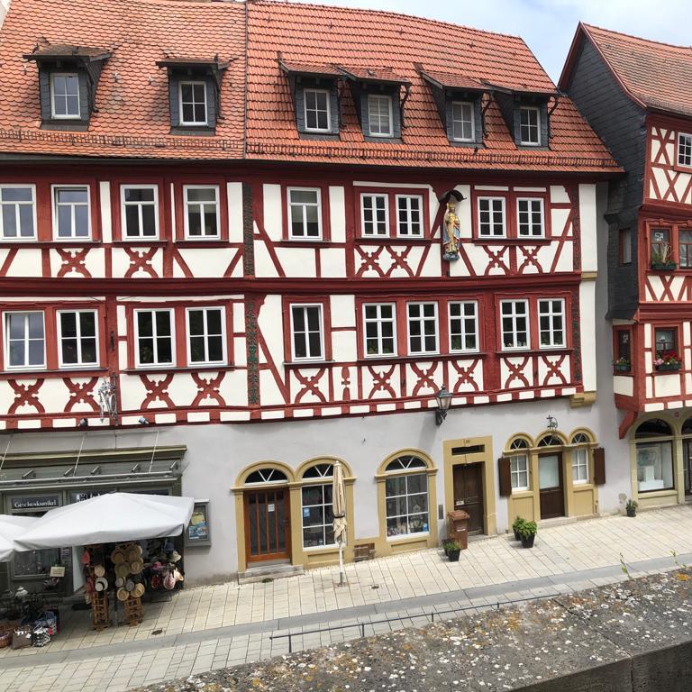 Restaurant "Gasthof zum Kauzen" in Ochsenfurt