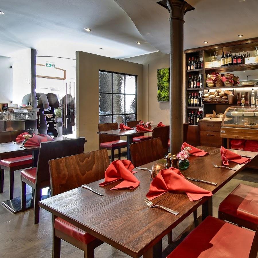 Restaurant "La Famiglia" in Wasserburg am Inn