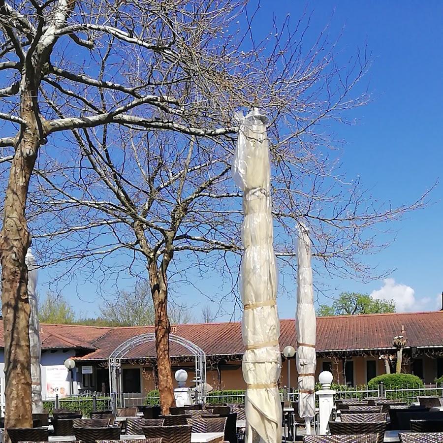 Restaurant "Gaststätte Azur" in  Regensburg