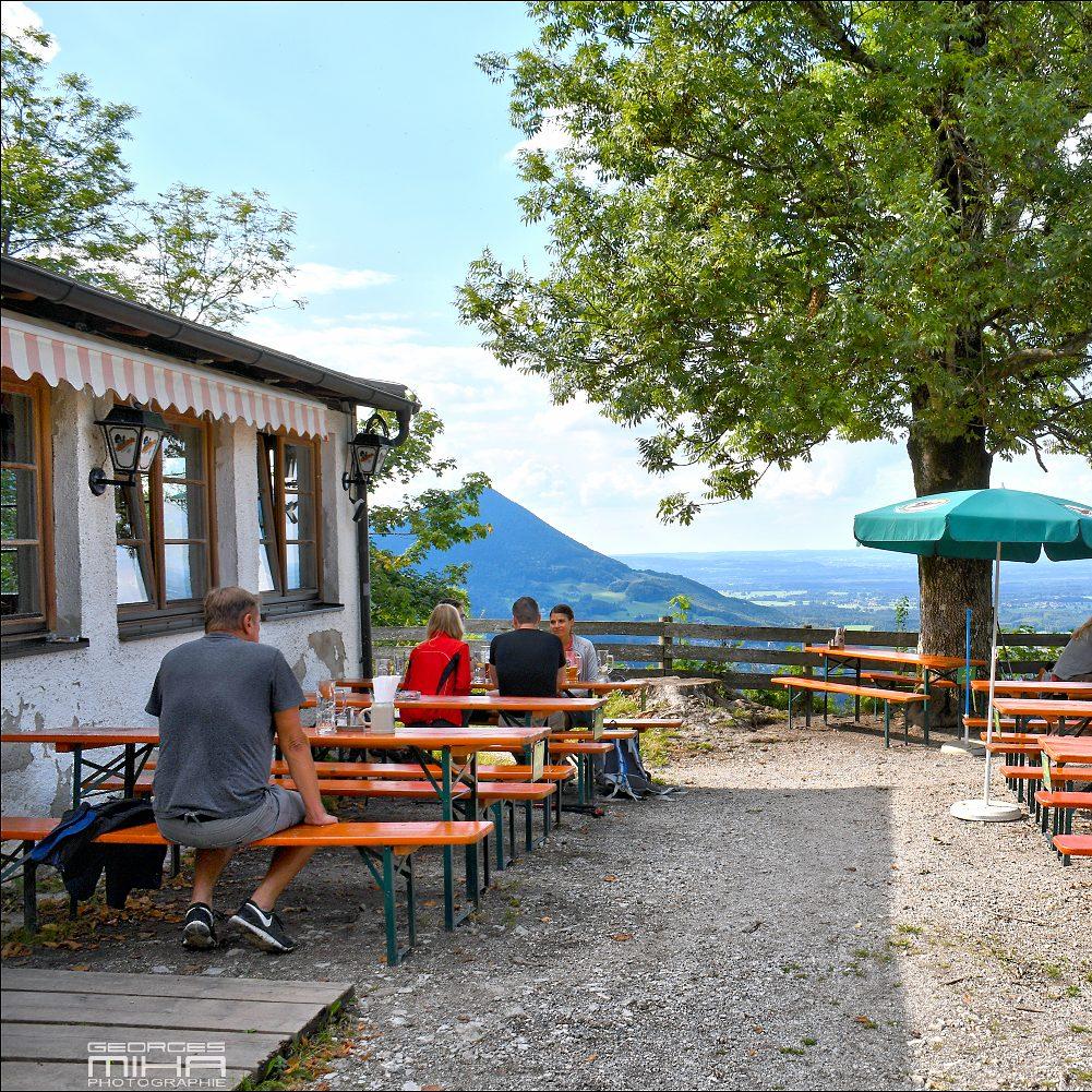 Restaurant "Berggasthaus Petersberg" in Flintsbach am Inn