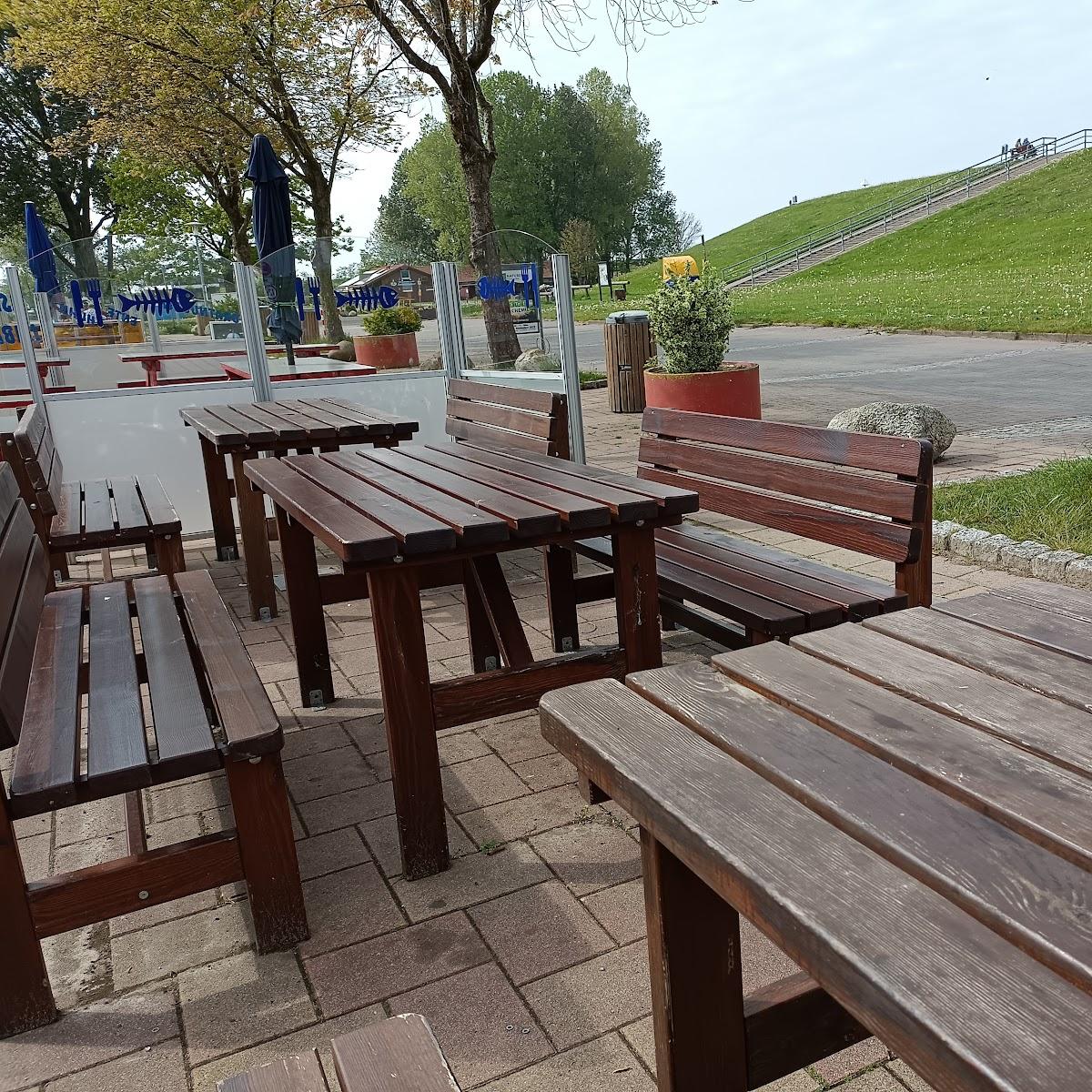 Restaurant "Fischimbiss  See achtern Diek " in Otterndorf