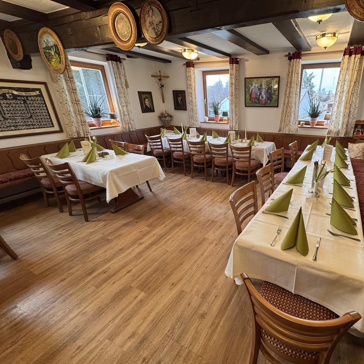 Restaurant "Rampl Gasthaus-Metzgerei" in Neufraunhofen