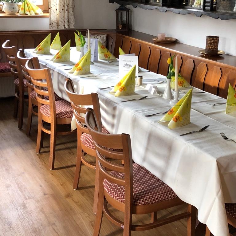 Restaurant "Rampl Gasthaus-Metzgerei" in Neufraunhofen