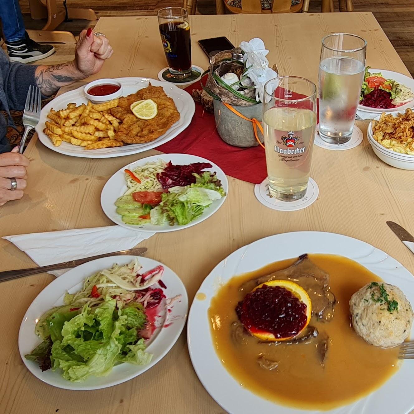 Restaurant "Besenhardt Josef Suckert" in Wackersdorf